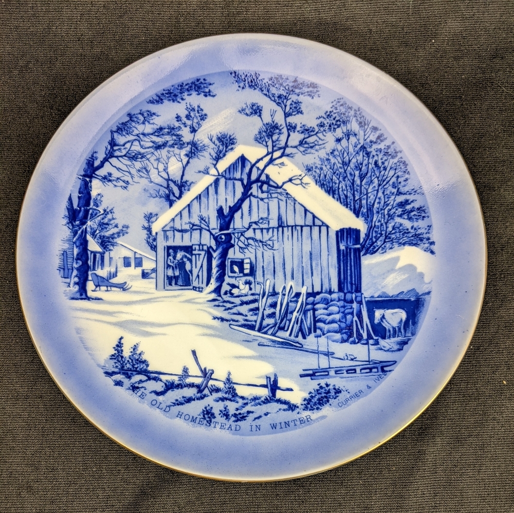 Vintage Currier & Ives the old homestead in winter decorative Plate